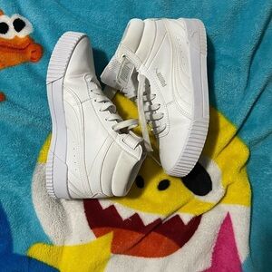 🐈 PUMA Carina Mid Sneaker, All White size 7 Women’s​​​